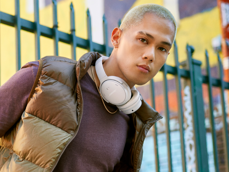 אוזניות ביטול רעשים אלחוטיות Bose QuietComfort Headphones אווירה